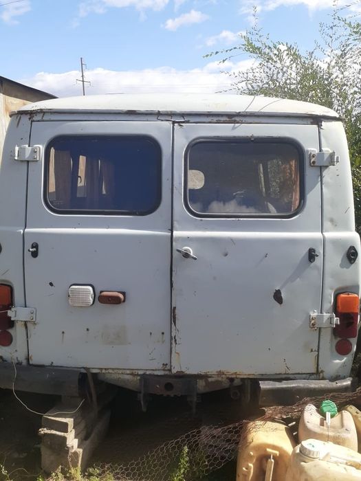 Продам УАЗ таблетка