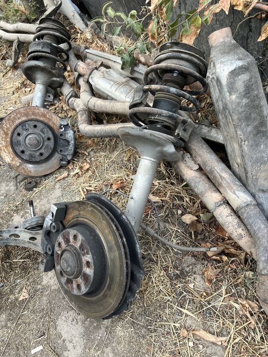 Продам запчасть бмв е34 е36