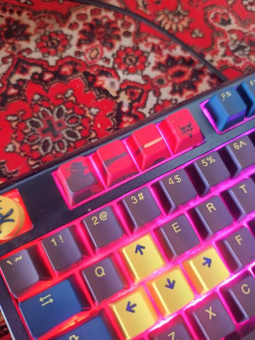 Tastatura gaming mecanica Ducky One 3 Blue Switch Clicky