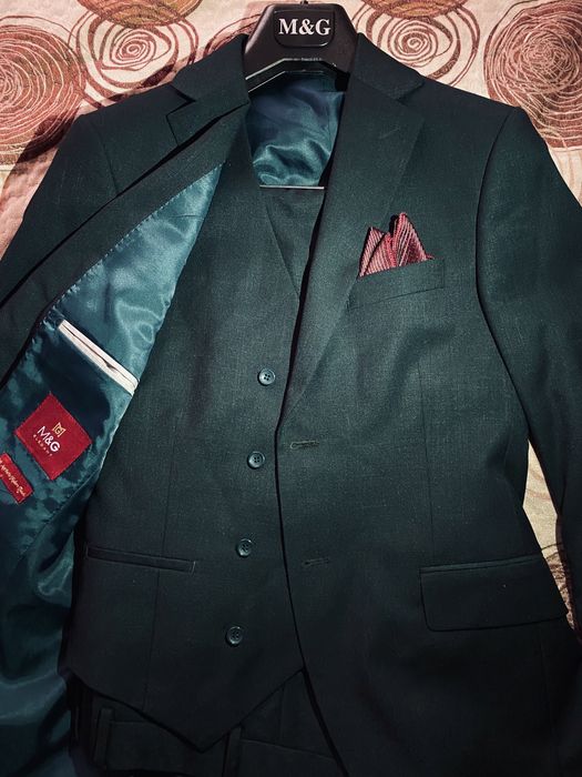 Костюм, который говорит о вашем статусе.