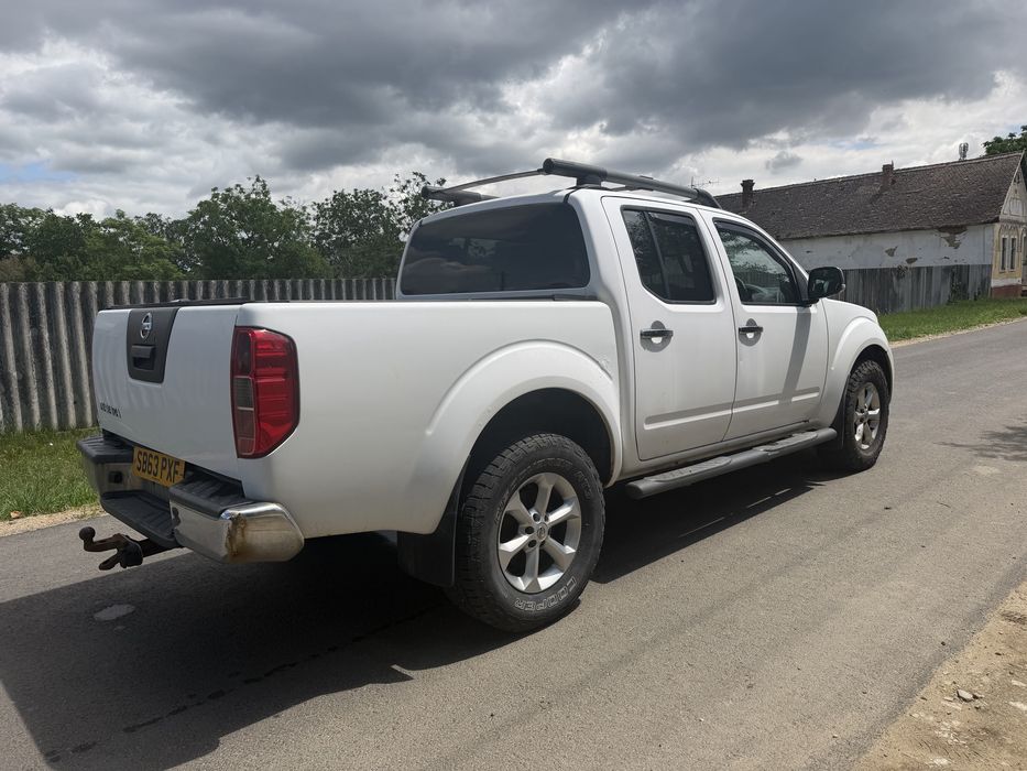 nissan navara 2.5