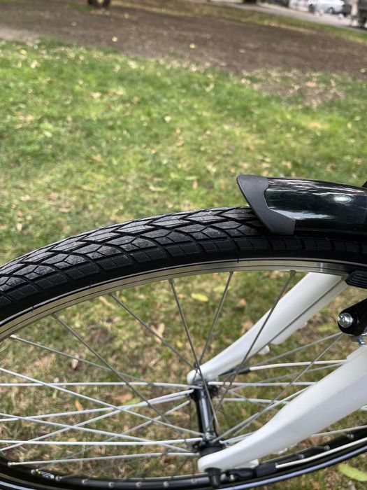 Нов 28 цола електрически алуминиев велосипед с 21 скорости усилени кап