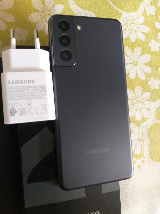 Vând S 21 5 G stare perfectă ( cutie + accesorii )