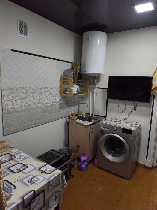 г. Ангрен, 1/3/3, Дукент, кирпичный дом