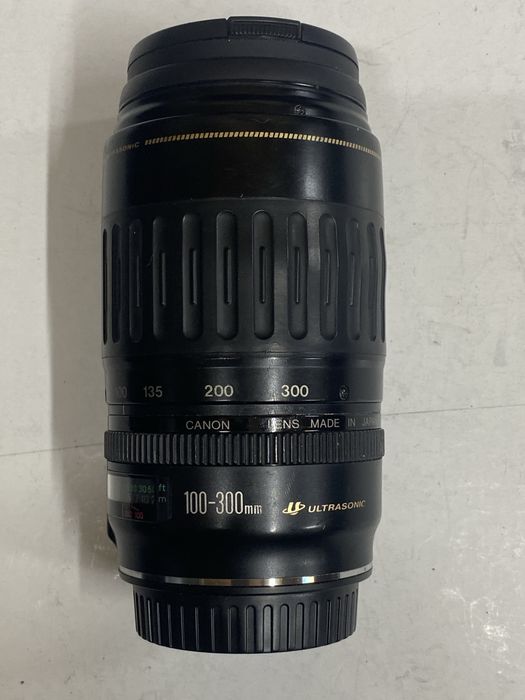 Obiectiv foto Canon Ultrasonic 100-300 mm