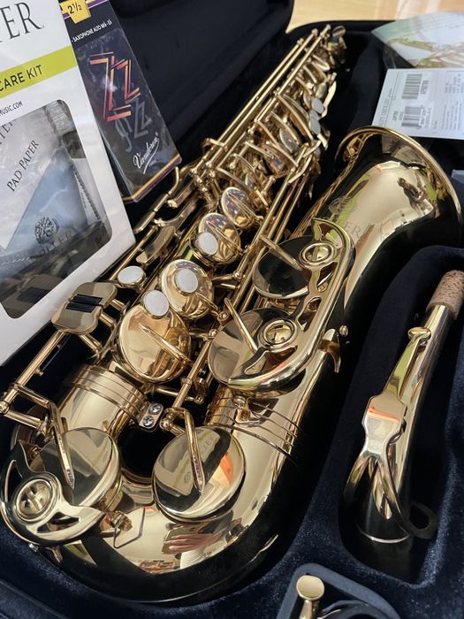 SAXOFON JUPITER nou de la FlyMusic