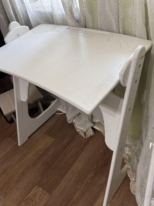 Стол детский конёк горбунёк белый дерево