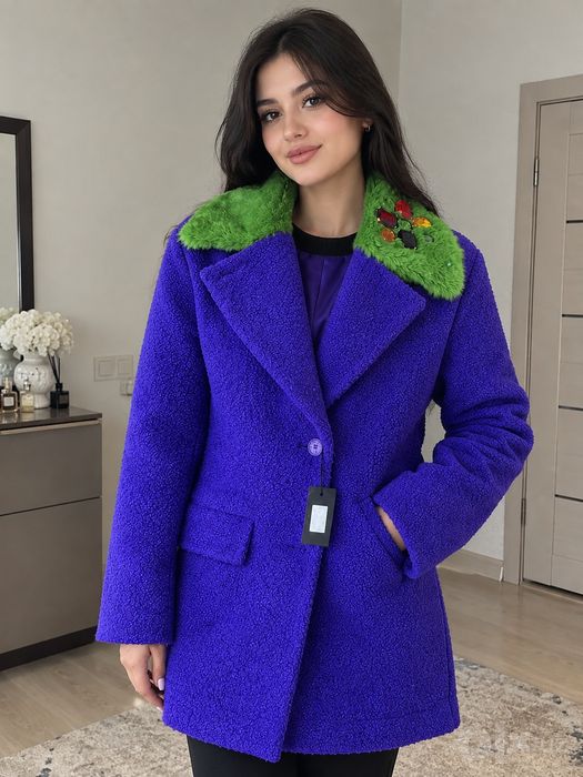Пальто Moschino Italy