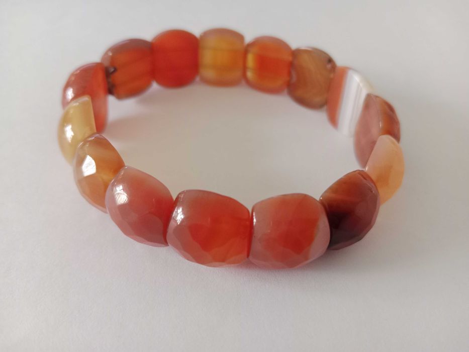 Продам браслет из натуральных камней