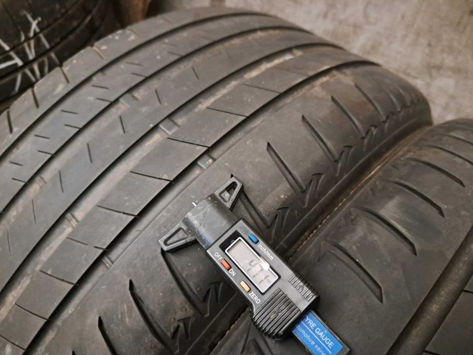 2 anvelope 275/35 R21 Bridgestone runflat