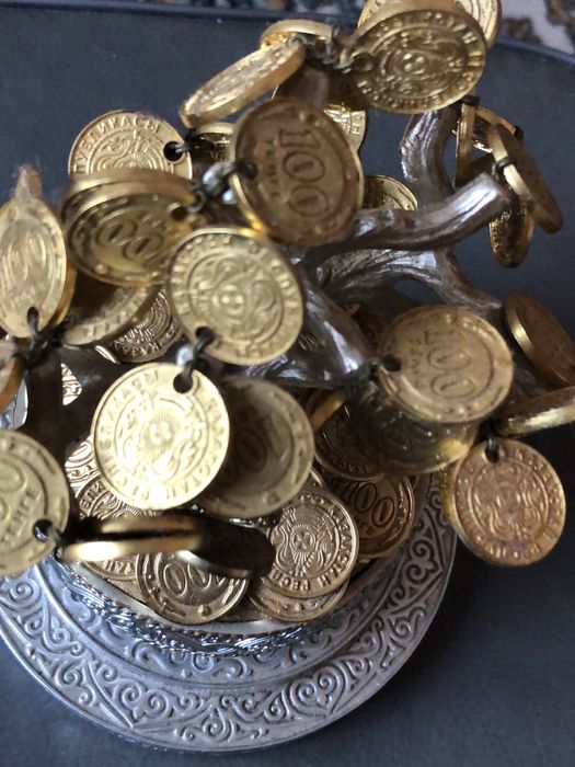 Денежное дерево 100 тг