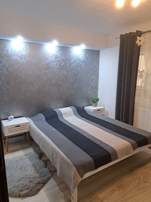 Vând apartament 3camere 86000€ negociabil