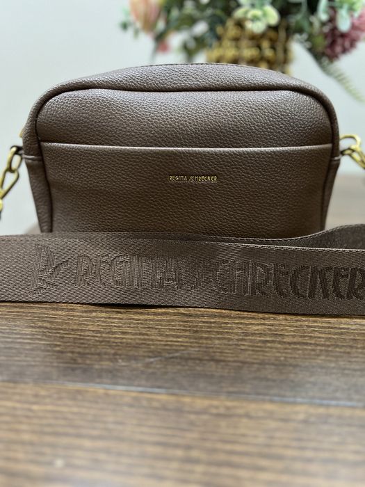 Дамска Чанта в кафяво