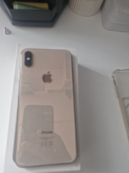 Айфон XS макс голд.64