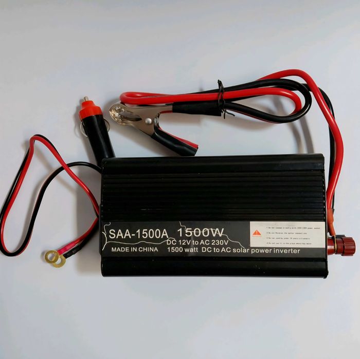 Автомобилен инвертор SAA-1500A 1500W 12V към 230V – Нов
