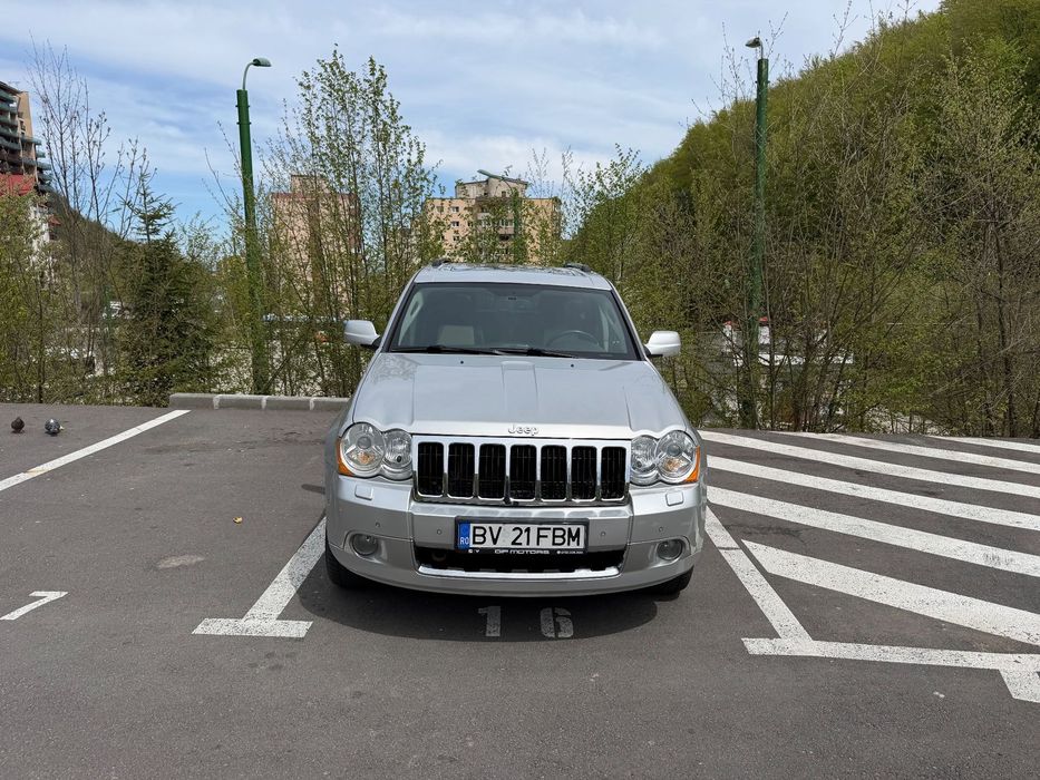 Jeep Grand Cherokee Vand Jeep Grand Cherokee , al doilea proprietar Istoric Jeep Brasov