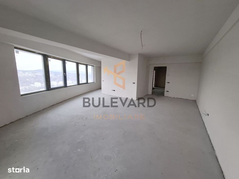 Penthouse 194 mp utili + 4 balcoane, view superb!