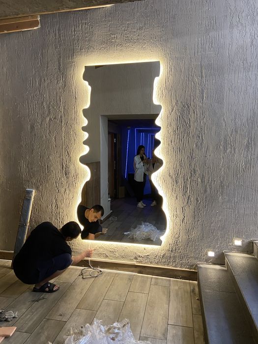 Зеркало с подсветкой