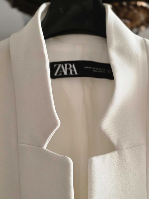 Sacou alb elegant ZARA