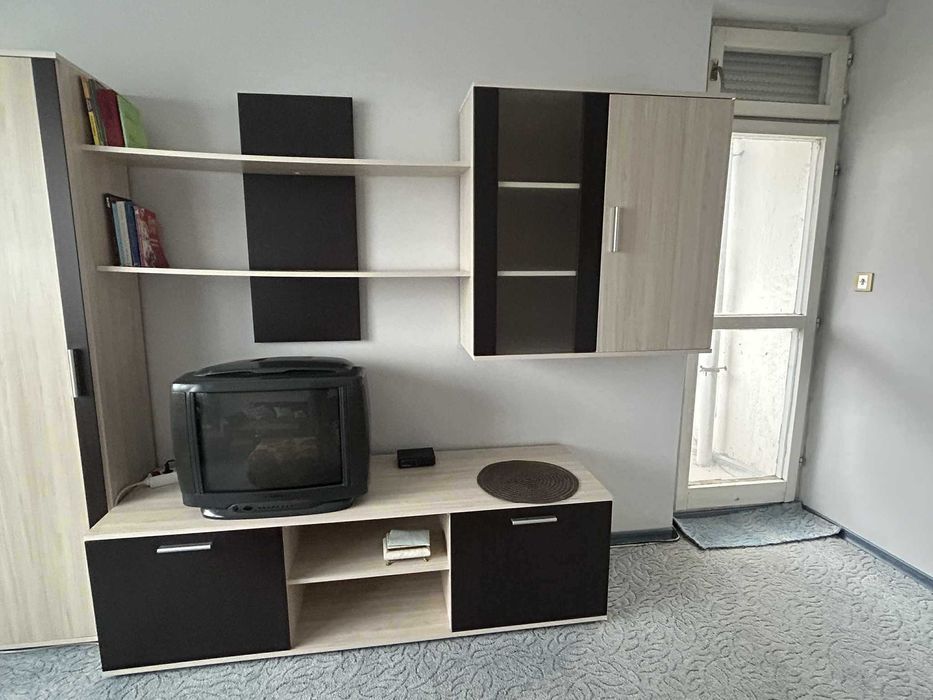 Двустаен апартамент в Русе, кв. Дружба 3 - 64 кв.м. - снимка 2
