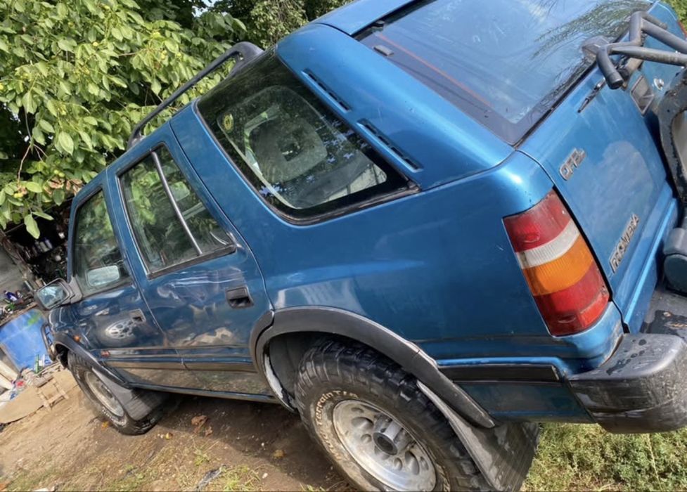 Vand opel frontera 2.4i an 1993