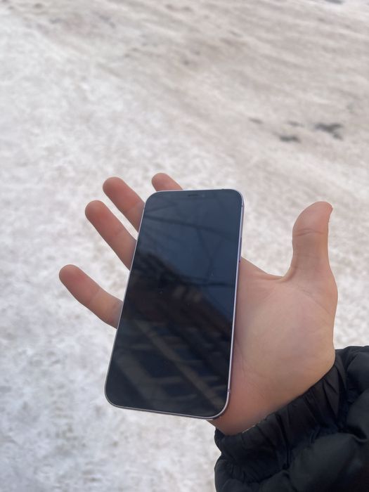 iPhone 12 128гиг