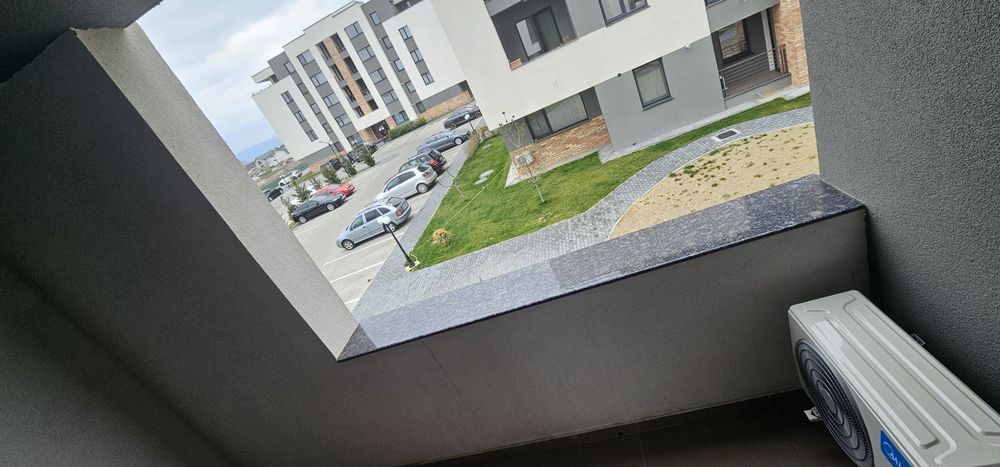 Inchiriem apartament cu 2 camere nou ,cu boxa și parcare