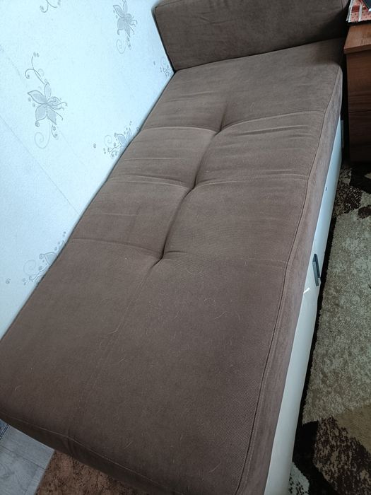 Продам диван с креслом