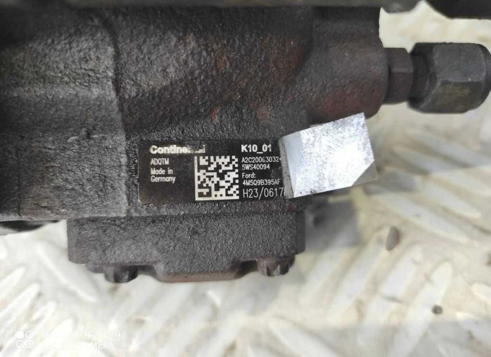 Pompa injectie Ford Mondeo  1.8 TDCI cod 4M5Q-9B395-AF