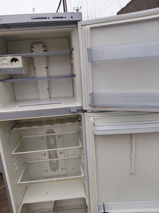 Холодильник Элджи рабочая Доставка есть