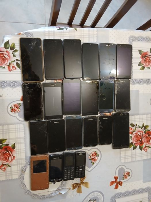 Смарт телефони Samsung,