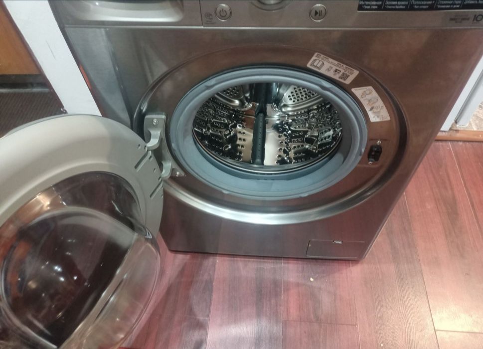 Продам стиральную машинку.