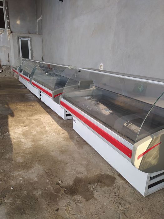 Холодильник для магазина