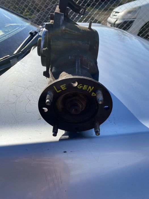 Раздатъчна кутия за Honda Legend 3.5 4WD