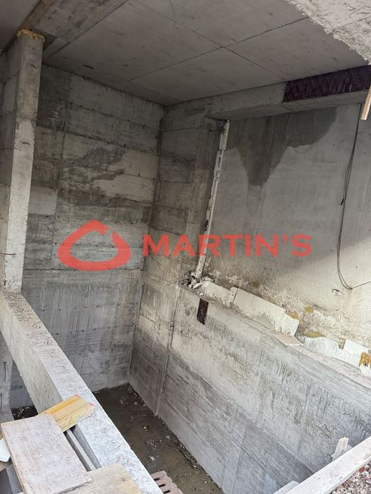 Продава се Тристаен апартамент в София, Център - 121 кв.м за 1054 €/кв.м - Снимка #9