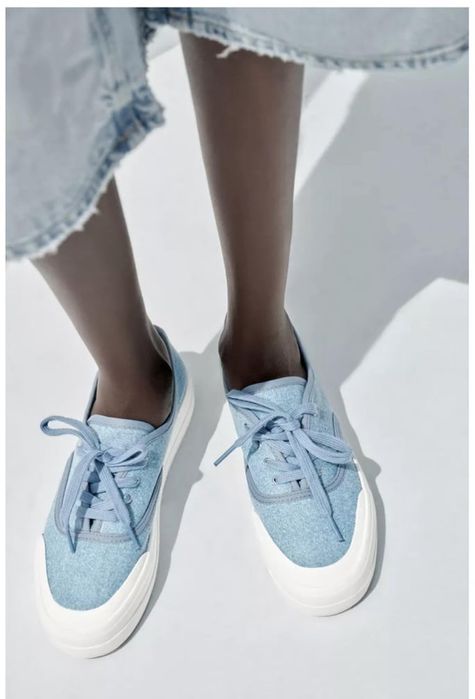 Нови кецове zara