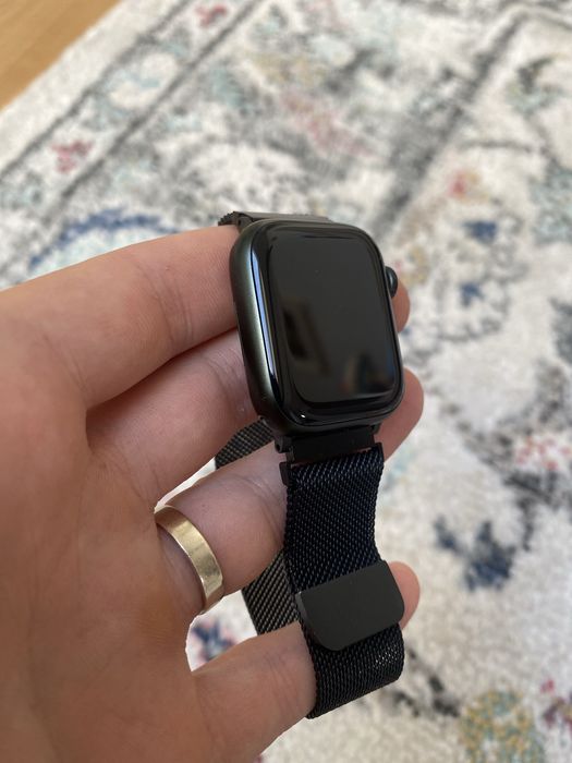 2x Apple Watch Seria 7 Nike+7/ 41 mm / GPS + Cellular / Green + Accesorii