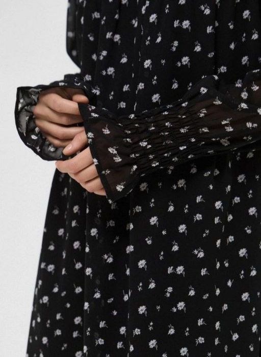 Вечерние платья от бренда HM