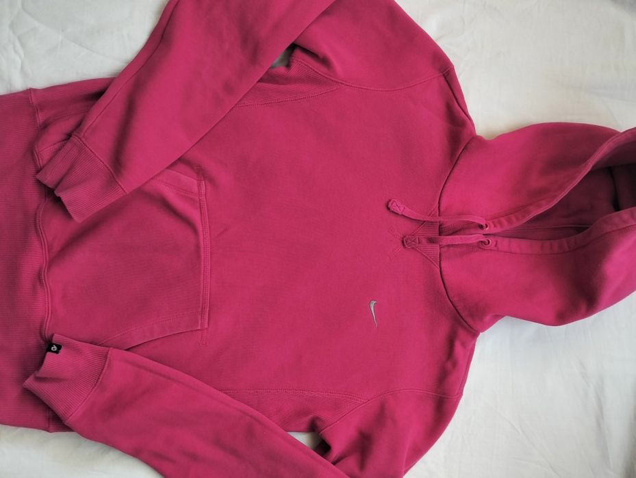 Суичър NIKE Размер S (11/12 год.)