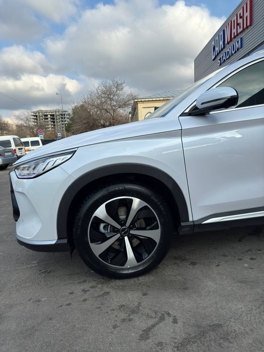 BYD Song Plus dmi гибрид 2 позиция