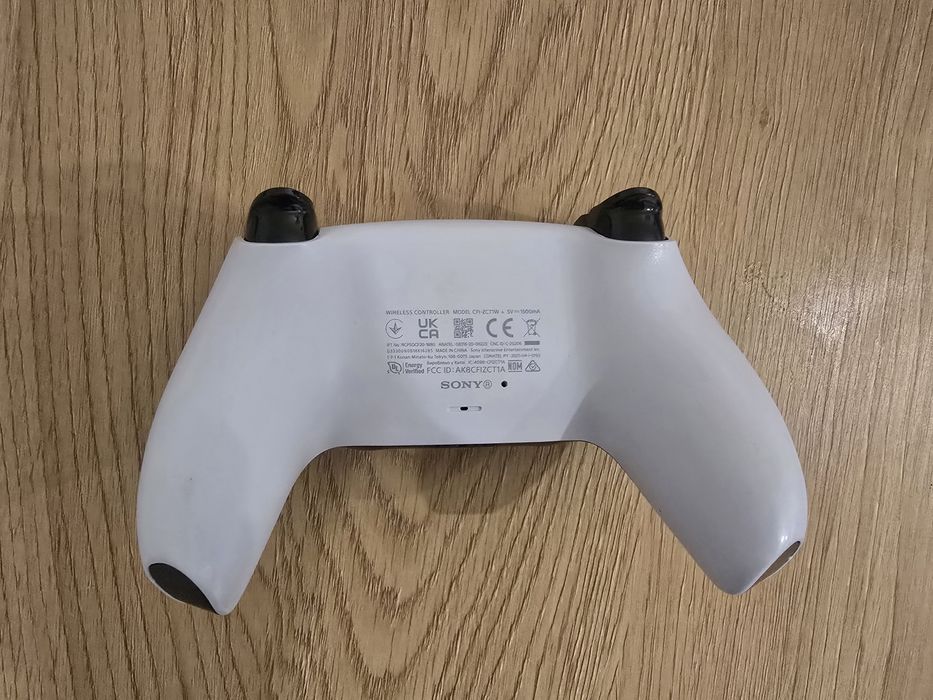 Controller PS5 DualSense – Hall Effect