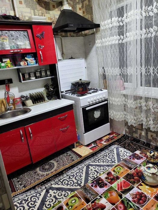 Олмазор 1 хона/41м2 квартира ШОШИЛИНЧ сотилади!Тансикбой