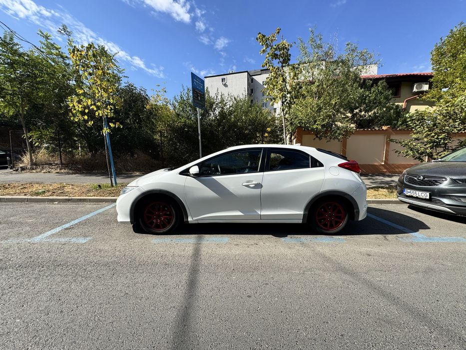 Honda Civic 1.8 i-VTEC 141 CP AUTOMATĂ – GPL STAG/Tomasetto – Piele – 2013