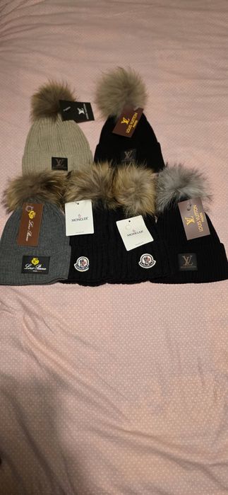 Зимни Дамски Шапки с Естествен косъм.