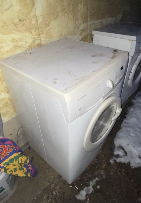 LG и Electrolu стиральный машинка