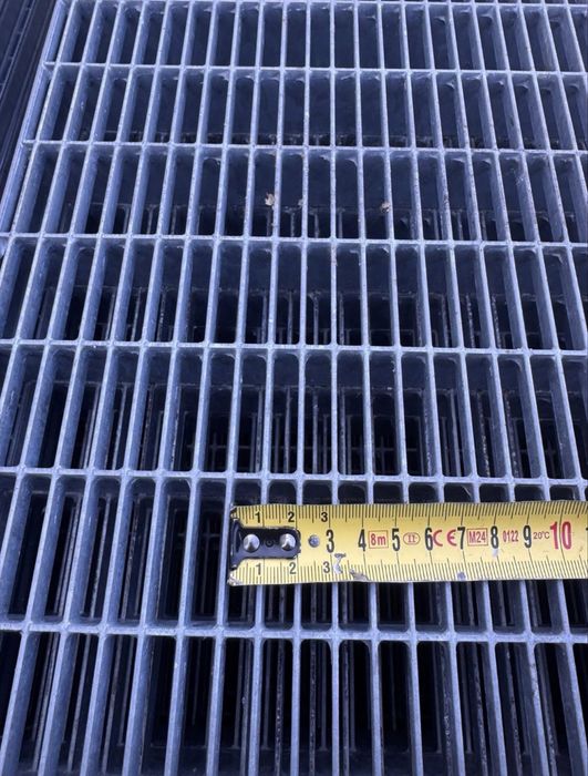 Gratare metalice zincate