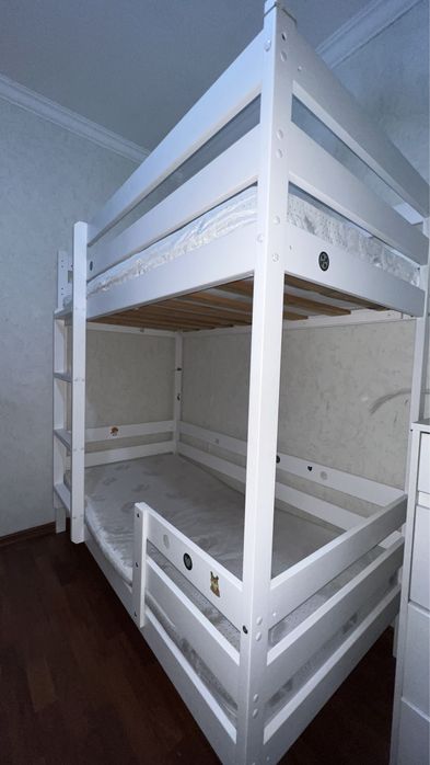 Кровать детская двухярусная