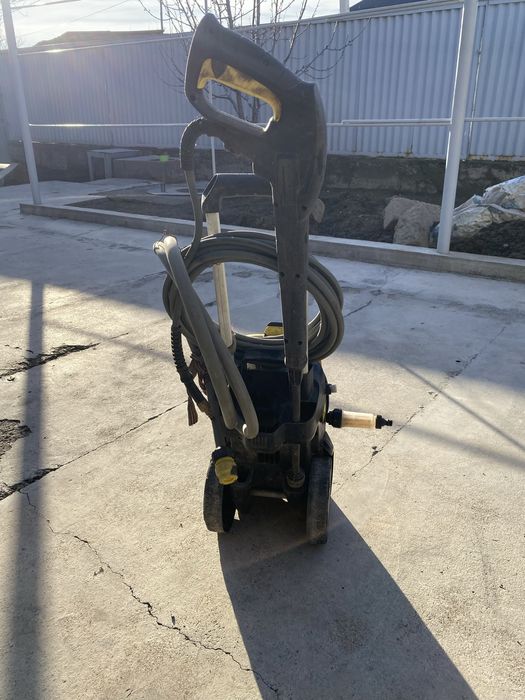 Моика    Karcher