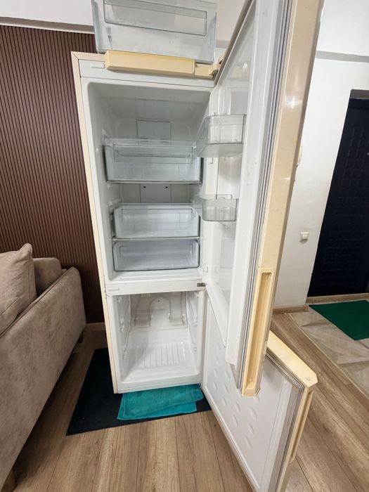 Продам холодильник Самсунг