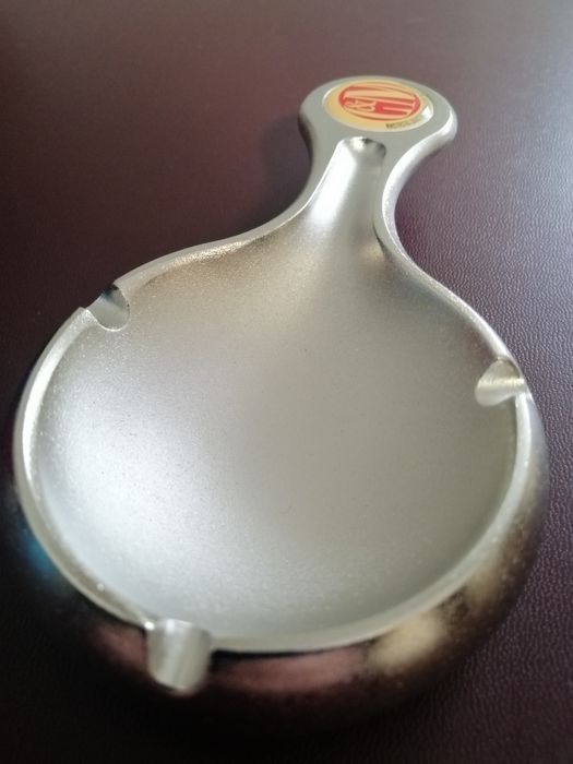 Scrumieră L&M veche